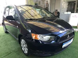 Blau Gebraucht 2011 Mitsubishi Colt Inform Limousine | 7.499 € (Etwas zu teuer)
