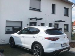Weiß Gebraucht 2017 Alfa Romeo Stelvio SUV | 20.500 € (Teuer)