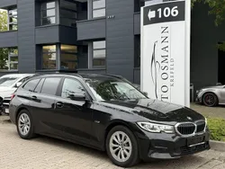 Schwarz ii Gebraucht 2022 BMW 320e Advantage Kombi | 22.900 € (Fairer Preis)