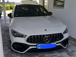 Weiß Gebraucht 2022 Mercedes CLA45 AMG Shooting Brake AMG Kombi | 50.500 € (Etwas zu teuer)