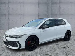 Pure white Gebraucht 2025 VW Golf VIII GTI Limousine | 39.930 € (Fairer Preis)