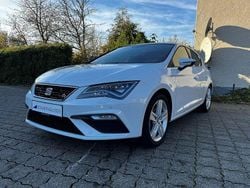 Weiß Gebraucht 2020 Seat Leon FR Limousine | 16.890 € (Superpreis)