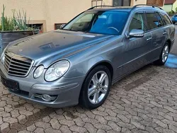 Grau Gebraucht 2008 Mercedes 320 Avantgarde Kombi | 4.500 € (Superpreis)