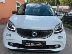 Weiß Gebraucht 2016 Smart ForFour Kleinwagen | 8.900 € (Fairer Preis)