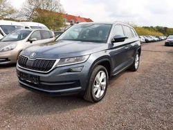 Grau Gebraucht 2020 Skoda Kodiaq Style SUV | 23.900 € (Fairer Preis)