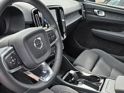 Grau Gebraucht 2023 Volvo XC40 Ultimate SUV | 36.900 € (Guter Preis)