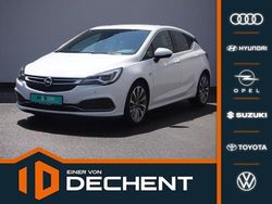 Weiß Gebraucht 2017 Opel Astra Dynamic Limousine | 13.890 € (Etwas zu teuer)