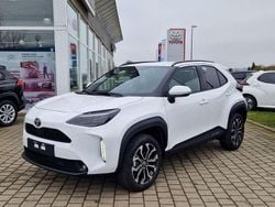Schneeweiss Neu 2025 Toyota Yaris Cross SUV | 26.490 € (Guter Preis)
