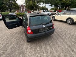 Schwarz Gebraucht 2003 Renault Clio II Limousine | 1.000 €