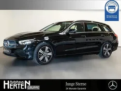 Obsidianschwarz Gebraucht 2023 Mercedes C300e Avantgarde Kombi | 37.450 € (Superpreis)