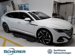 Oryxweiß perlmutteffekt Gebraucht 2024 VW Arteon R-line Limousine | 49.990 € (Fairer Preis)
