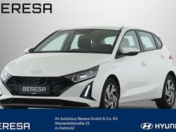Weiß Neu 2025 Hyundai i20 Trend Limousine | 19.980 € (Fairer Preis)