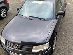 Schwarz Gebraucht 1997 VW Passat Basis Limousine | 2.300 € (Etwas zu teuer)