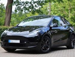 Schwarz Gebraucht 2022 Tesla Model Y SUV | 34.500 € (Fairer Preis)