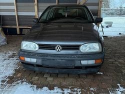 Grau Gebraucht 1993 VW Golf III Kleinwagen | 700 €
