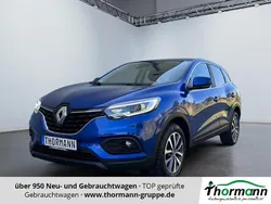 Stahlblau Gebraucht 2021 Renault Kadjar Zen SUV | 16.950 € (Fairer Preis)