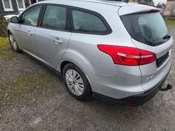 Silber Gebraucht 2016 Ford Focus Kombi | 3.990 € (Guter Preis)