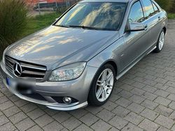 Grau Gebraucht 2008 Mercedes C200 Avantgarde Limousine | 6.940 € (Fairer Preis)