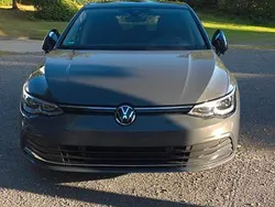 Grau Gebraucht 2020 VW Golf VIII Highline Limousine | 18.950 € (Fairer Preis)