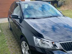 Schwarz Gebraucht 2017 Skoda Fabia Ambition Kombi | 7.000 € (Guter Preis)