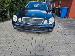Blau Gebraucht 2006 Mercedes E200 Limousine | 2.500 € (Superpreis)