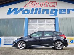 Schwarz Gebraucht 2013 Ford Focus Individual Limousine | 5.100 € (Guter Preis)