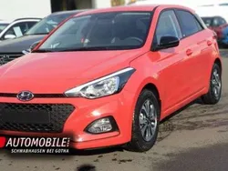Rot Gebraucht 2019 Hyundai i20 YES! Kleinwagen | 13.990 € (Etwas zu teuer)