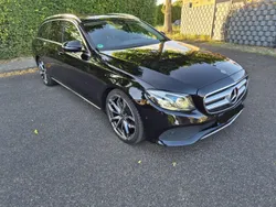 Schwarz Gebraucht 2018 Mercedes E200 Avantgarde Kombi | 21.499 € (Guter Preis)