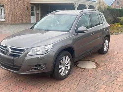 Grau Gebraucht 2010 VW Tiguan SUV | 5.850 € (Guter Preis)