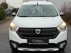 Weiß Gebraucht 2019 Dacia Dokker Stepway Van / Kleinbus | 10.999 € (Fairer Preis)
