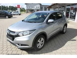 Lunar silver metallic Gebraucht 2018 Honda HR-V Elegance SUV | 16.900 € (Guter Preis)