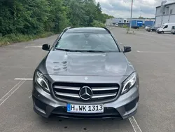 Grau Gebraucht 2016 Mercedes GLA220 AMG line SUV | 18.000 € (Guter Preis)