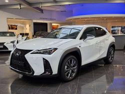 Fuijiweiß glass flake Neu 2025 Lexus UX 300h Sport Design Packet SUV | 39.090 € (Fairer Preis)