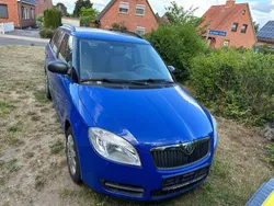 Blau Gebraucht 2009 Skoda Fabia Ambiente Kombi | 2.650 € (Fairer Preis)