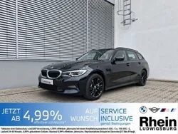 Schwarz Gebraucht 2021 BMW 330e Sport Line Kombi | 31.549 € (Fairer Preis)