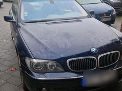 Blau Gebraucht 2007 BMW 740 Limousine | 3.500 € (Superpreis)