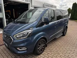 Blau Gebraucht 2021 Ford Tourneo Custom Titanium Van / Kleinbus | 27.850 € (Superpreis)