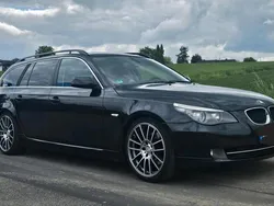 Schwarz Gebraucht 2009 BMW 520 Exclusive Kombi | 6.600 € (Fairer Preis)