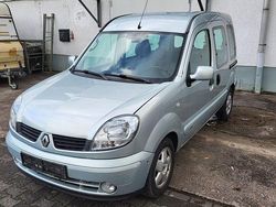 Silber Gebraucht 2006 Renault Kangoo Privilege Van / Kleinbus | 7.299 € (Teuer)