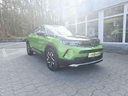Matcha grün Gebraucht 2021 Opel Mokka-e Elegance SUV | 17.900 € (Fairer Preis)