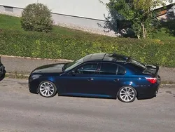 Blau Gebraucht 2007 BMW 530 M Sport Limousine | 13.999 €