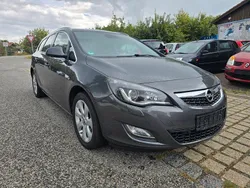 Grau Gebraucht 2011 Opel Astra Innovation Kombi | 3.290 € (Fairer Preis)