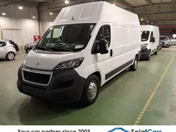Weiß Gebraucht 2019 Peugeot Boxer Premium Van | 13.915 € (Guter Preis)