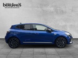 Iron blau metallic Gebraucht 2025 Renault Clio V Limousine | 26.900 € (Teuer)