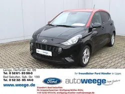 Schwarz (metallic) Gebraucht 2020 Hyundai i10 Intro Edition Kleinwagen | 10.990 € (Guter Preis)