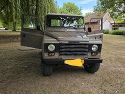 Grün Gebraucht 1990 Land Rover Defender SUV | 12.500 €