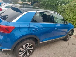 Blau Gebraucht 2021 VW T-Roc Active SUV | 19.700 € (Fairer Preis)