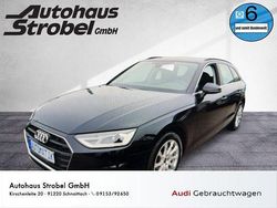 Schwarz (metallic) Gebraucht 2023 Audi A4 Basis Kombi | 39.700 € (Teuer)