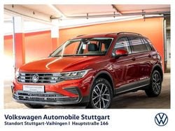 Rot Gebraucht 2023 VW Tiguan Life SUV | 26.830 € (Fairer Preis)