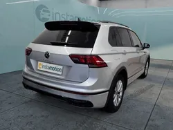 Silber Gebraucht 2023 VW Tiguan R-line SUV | 38.900 € (Fairer Preis)